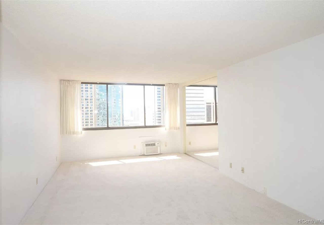 1255 Nuuanu Avenue #E2103