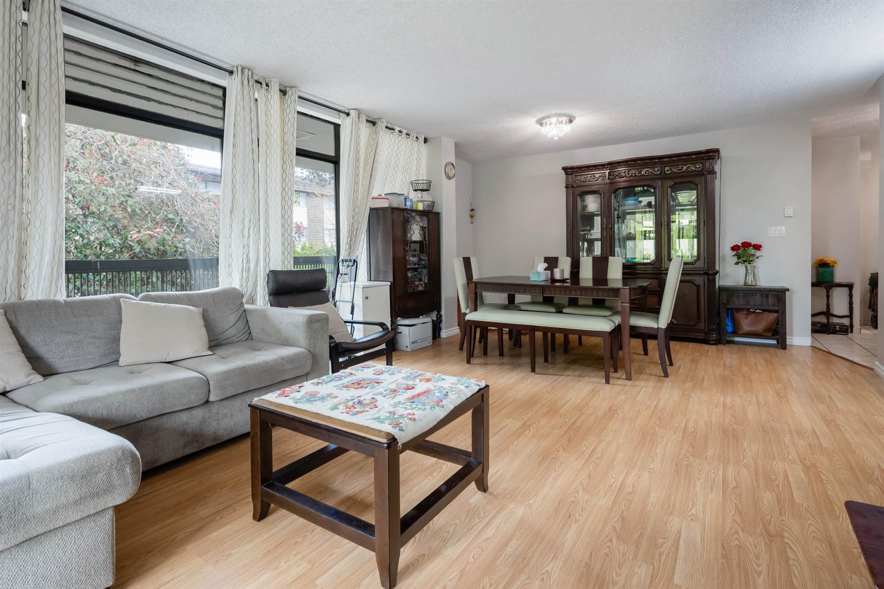 212-5932 Patterson Avenue, Burnaby