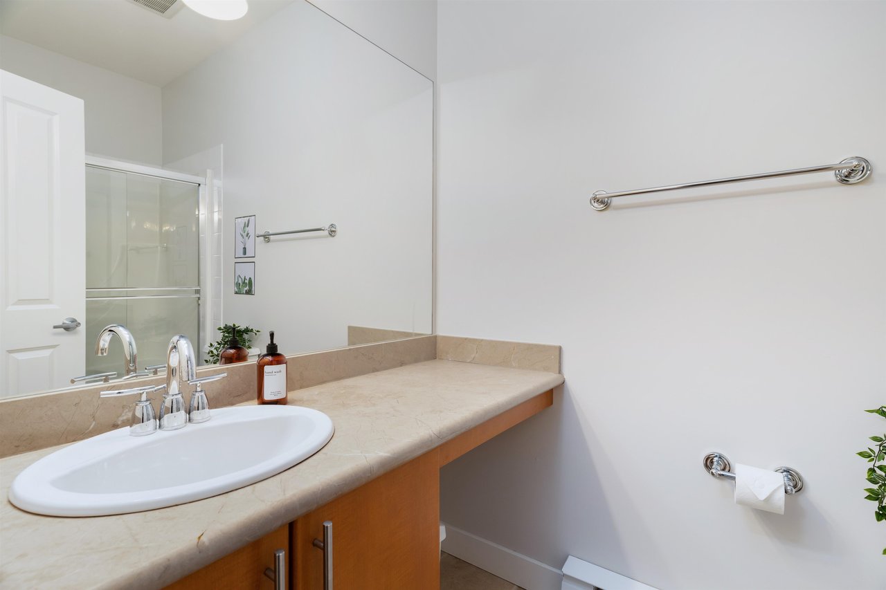 402-2478 Shaughnessy St