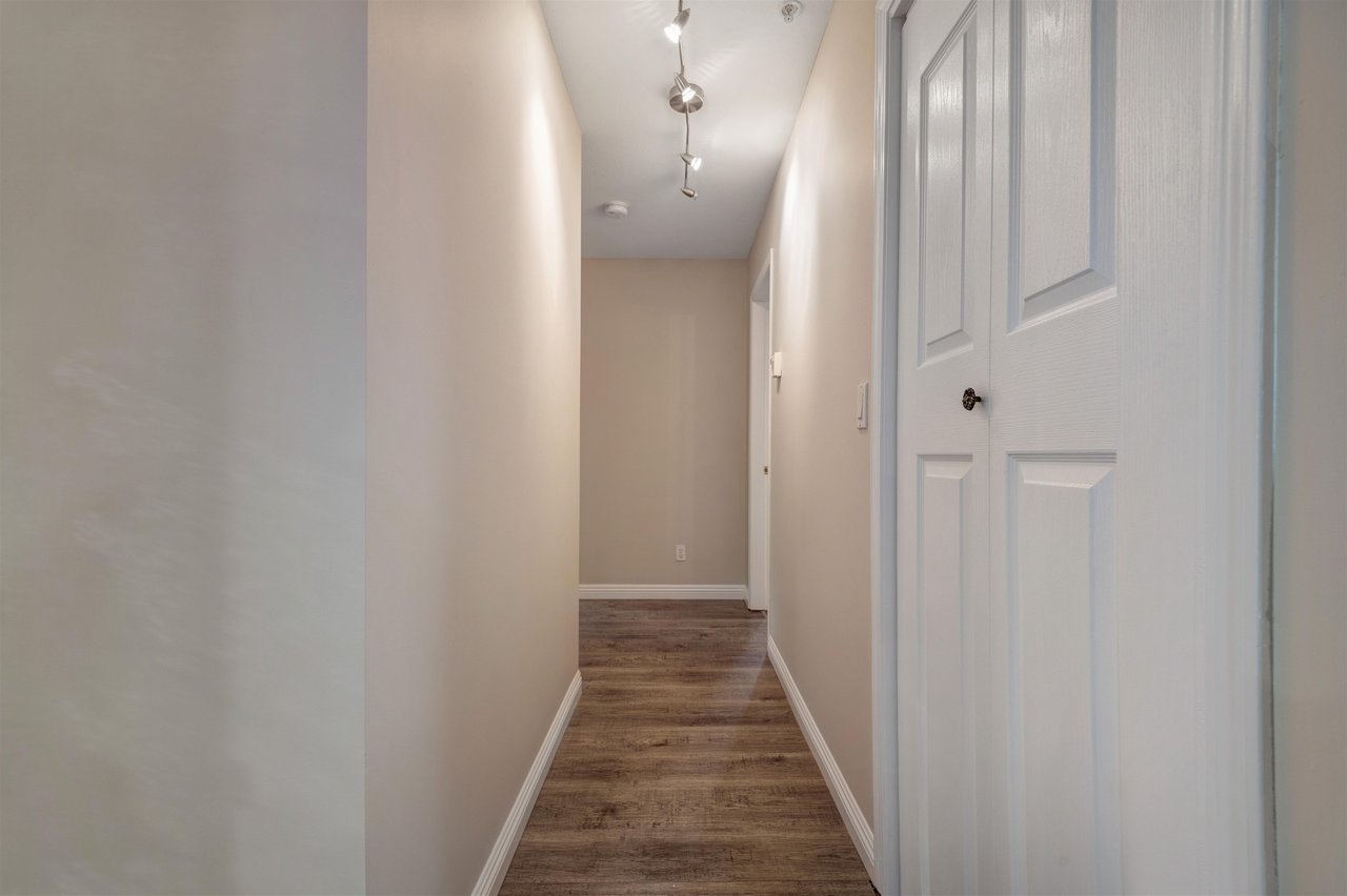 320-7139 18th Ave