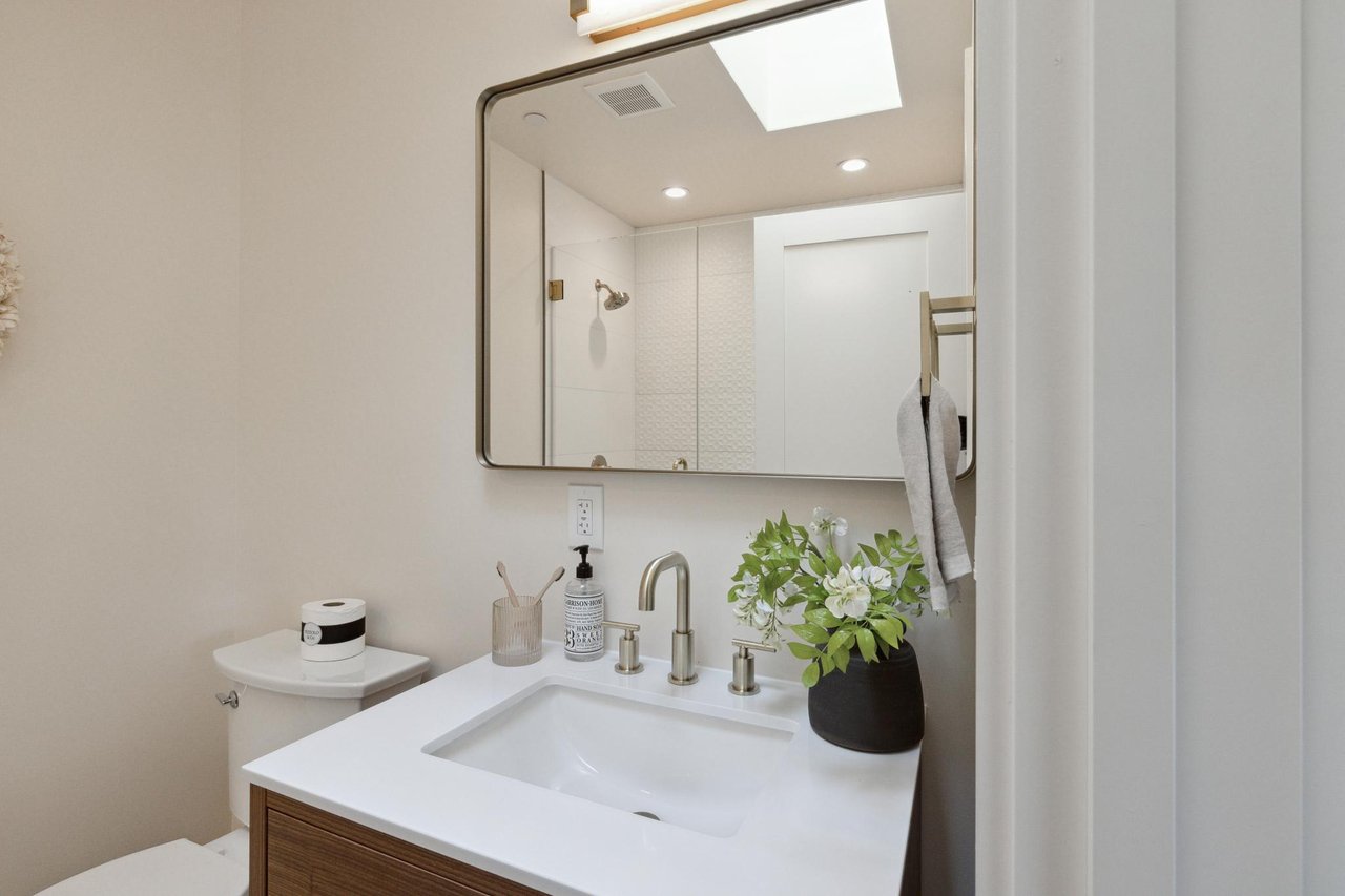 30 Garden Rock Road, San Anselmo