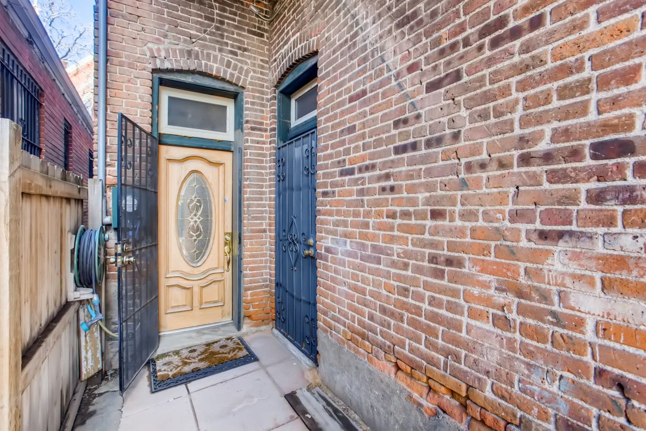 701 W 6th Ave