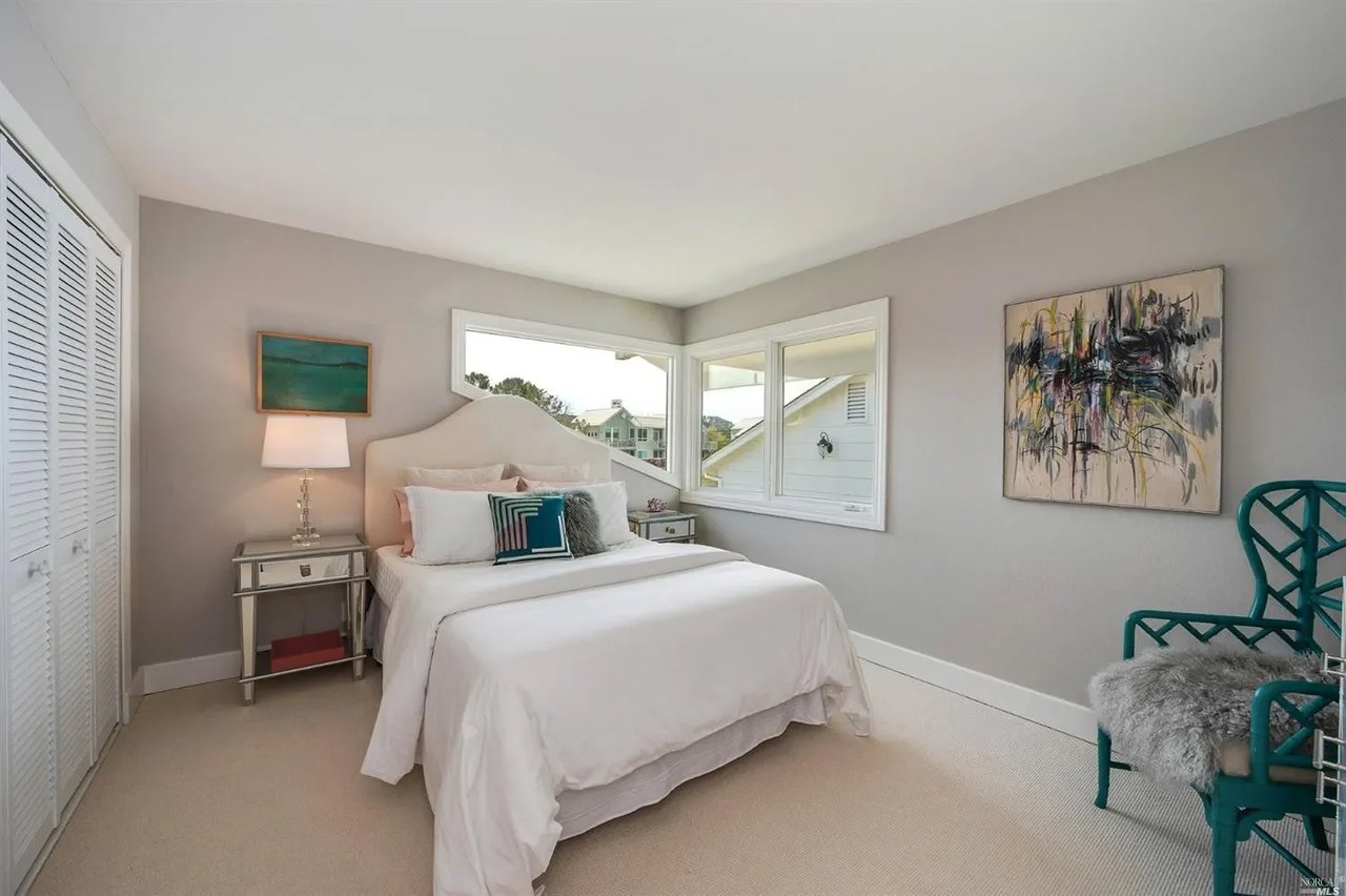 164 Riviera Circle