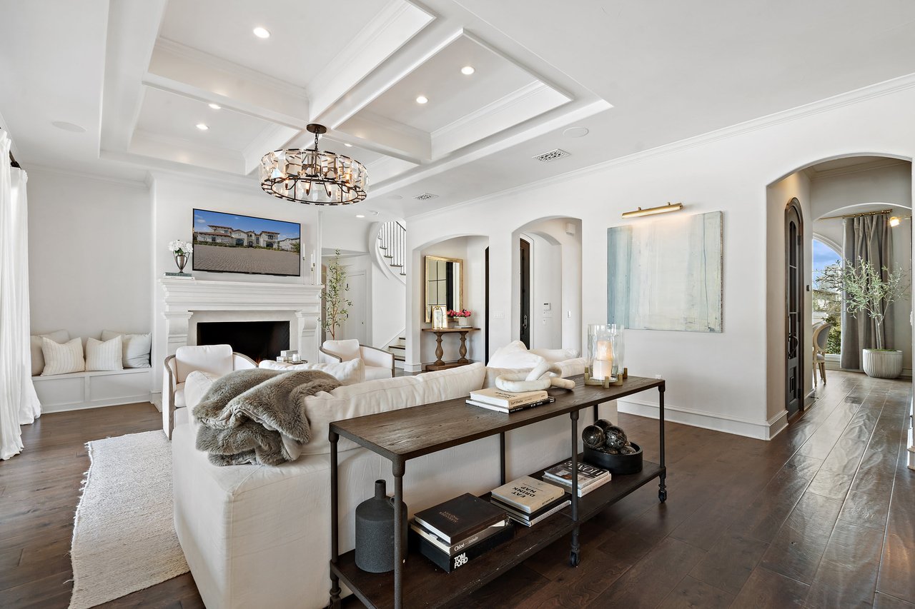 12917 Hacienda Ridge