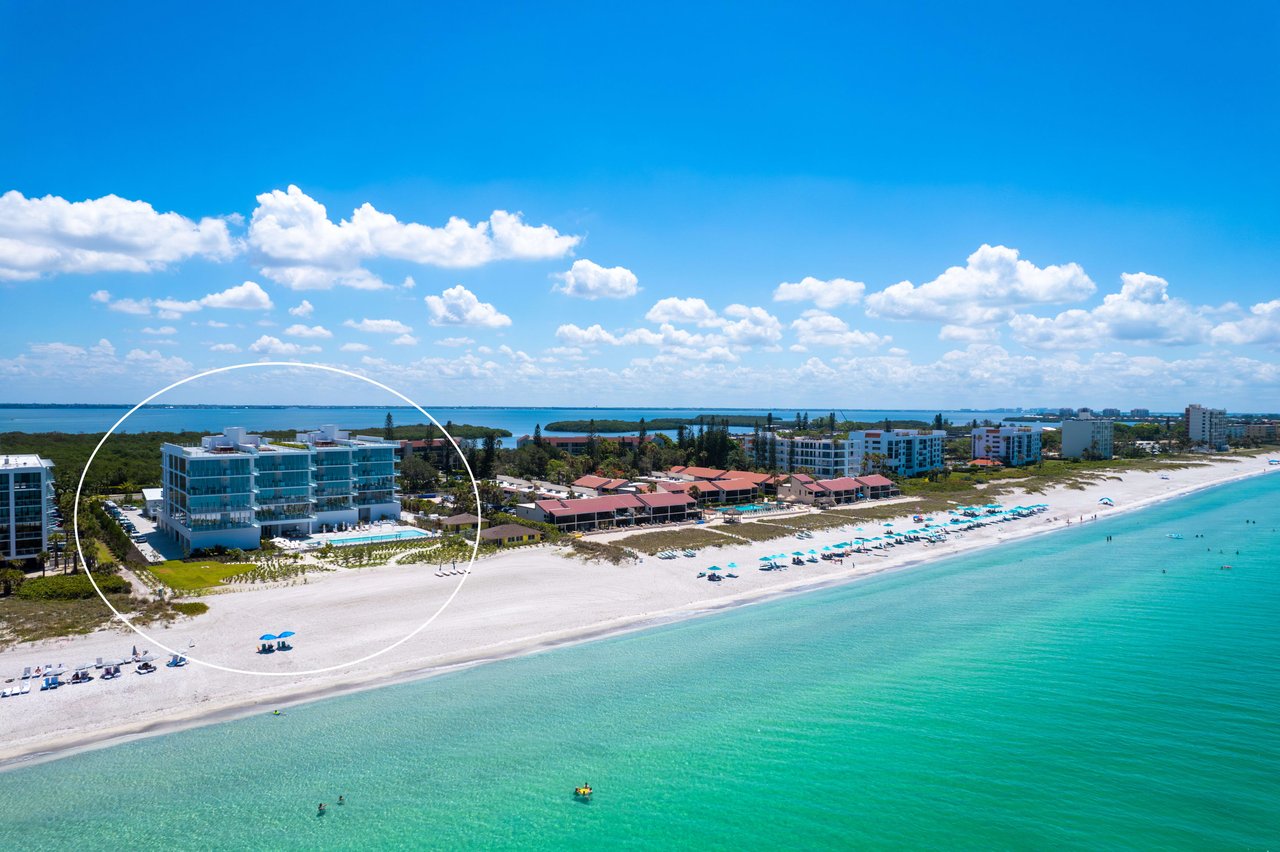 4651 GULF OF MEXICO DR #102
