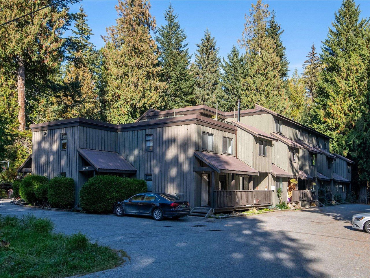 201-8052 Timber Ln