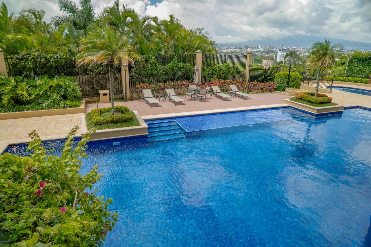 Exclusive Apartment With Views, Escazu, San Jose