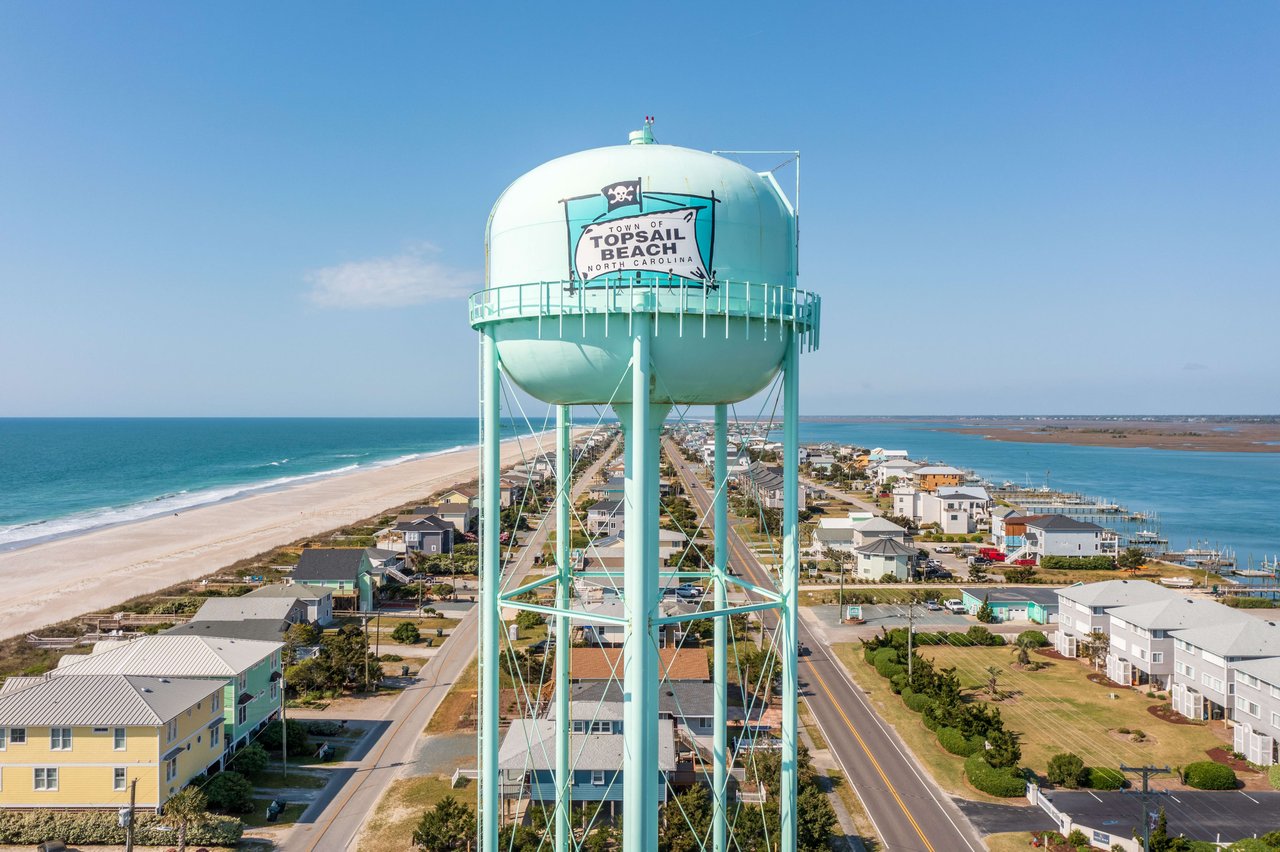 TOPSAIL BEACH