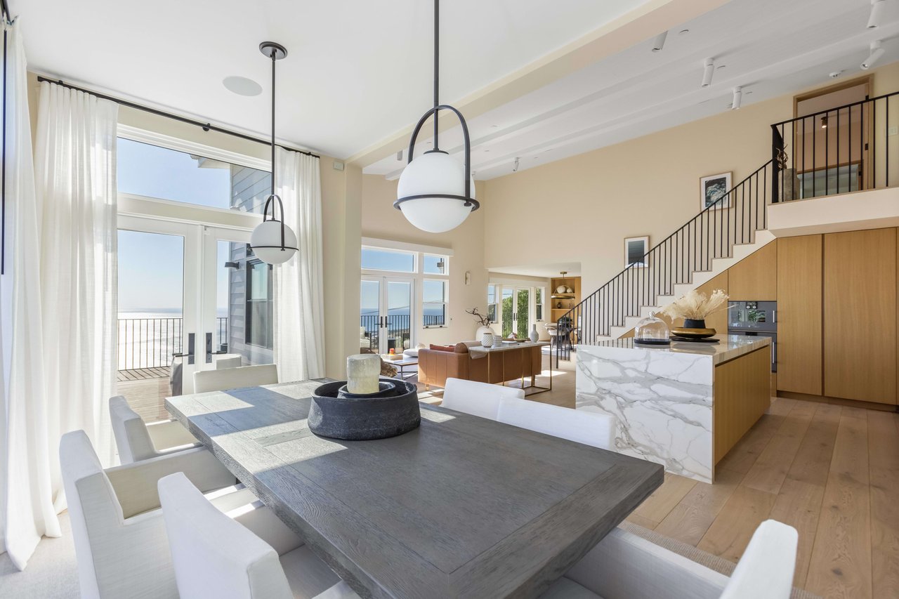 4B/4.5B Malibu Estate with Incredible Ocean Views