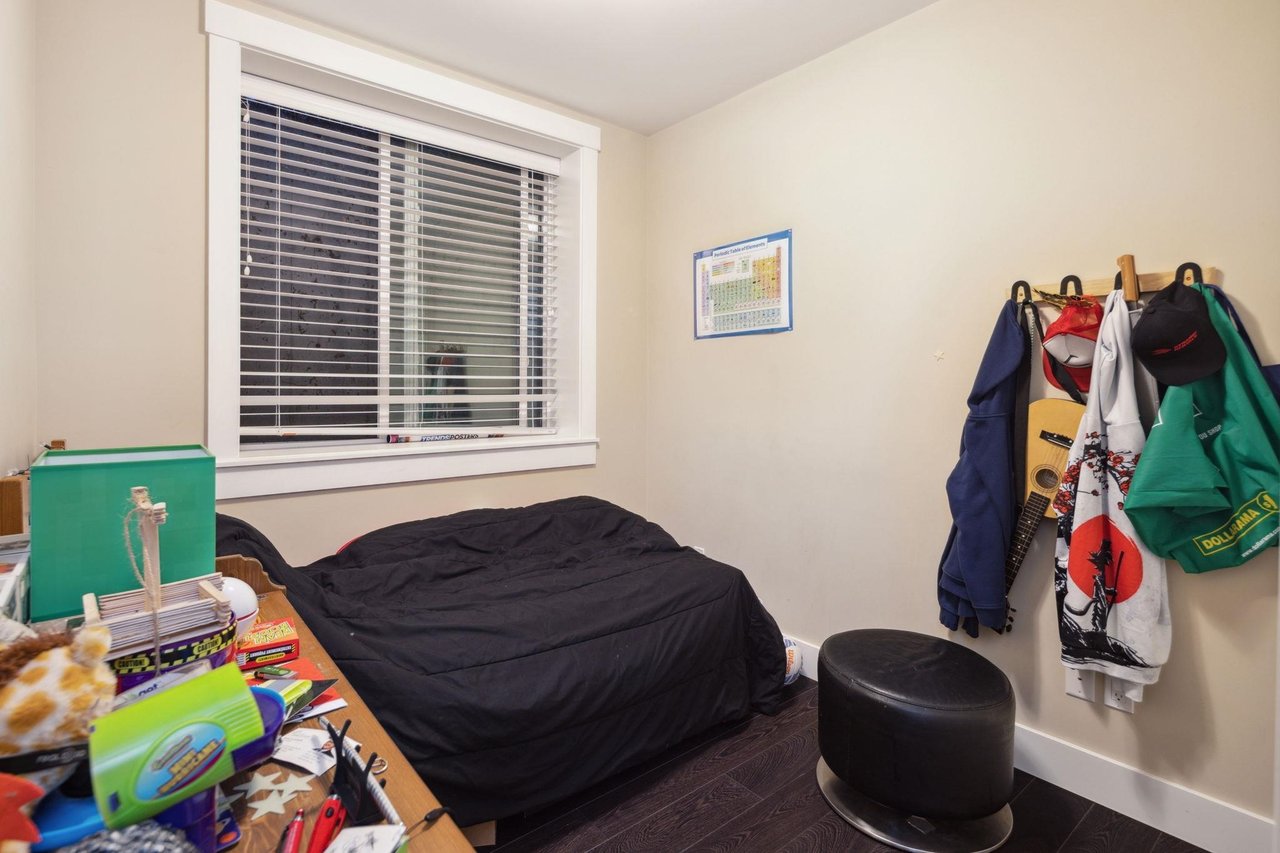 617 Mahon Avenue, North Vancouver