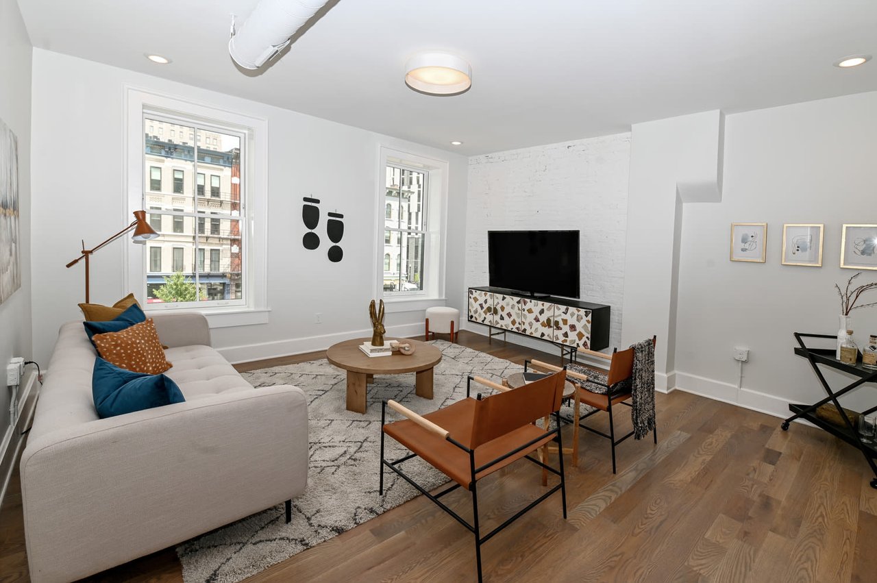 Avril Lofts 