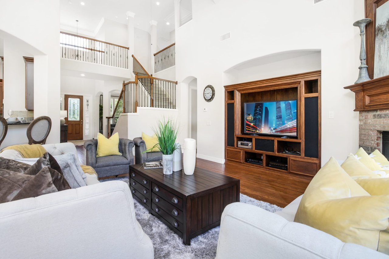 1300 Golden Gate Drive