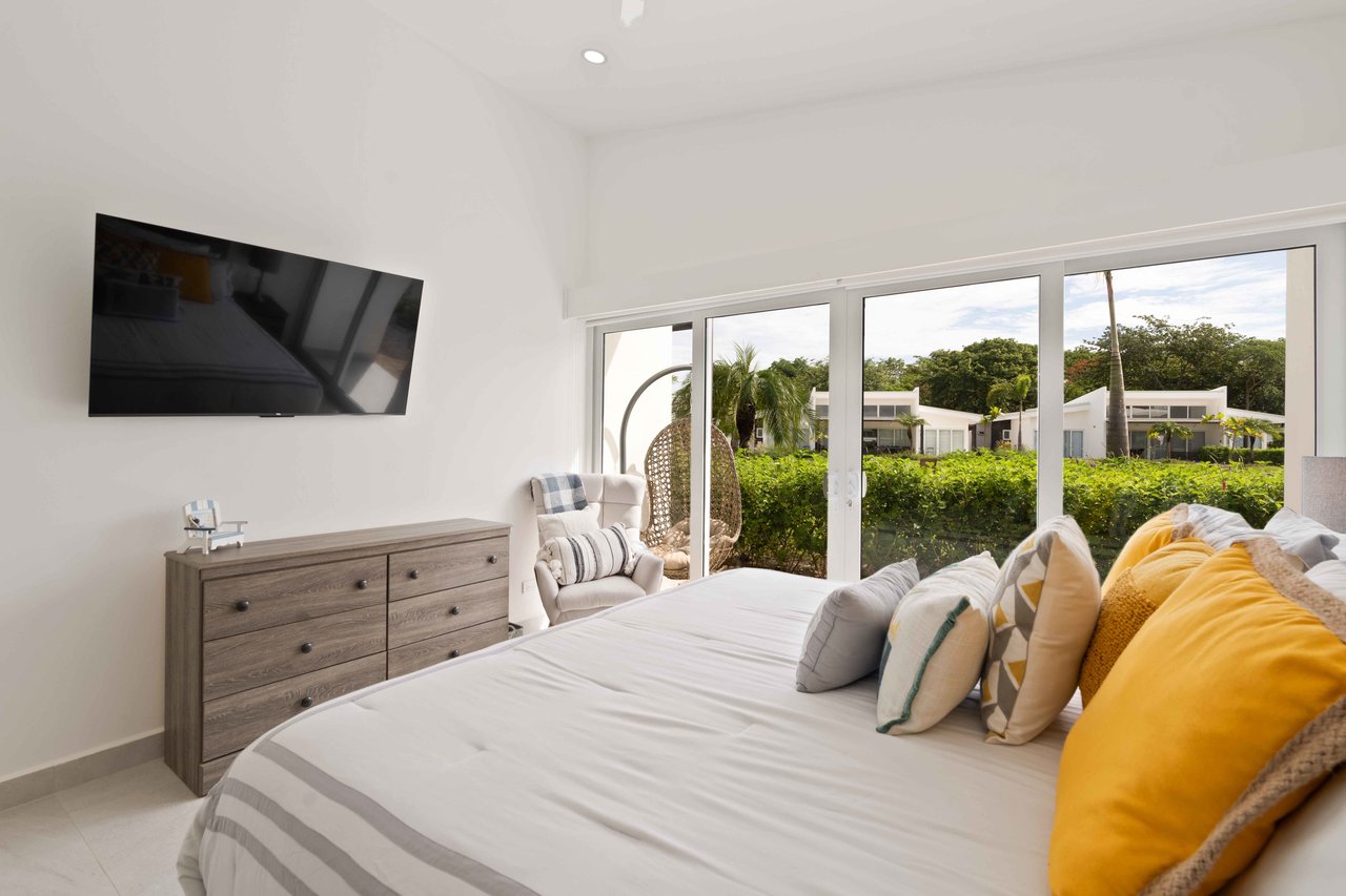 The Enclave | 2 Bedroom Villas with Private Plunge Pools, Just Minutes From the Beach
