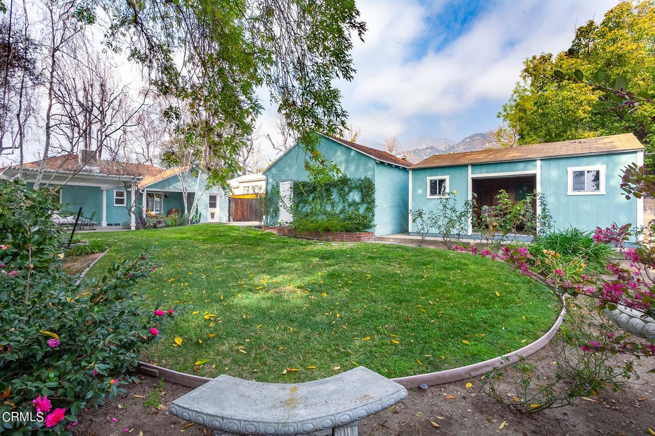 Vintage Charmer in Foothills of Altadena