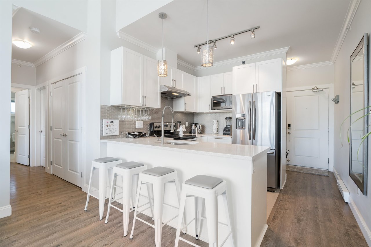 401-11566 224 Street, Maple Ridge