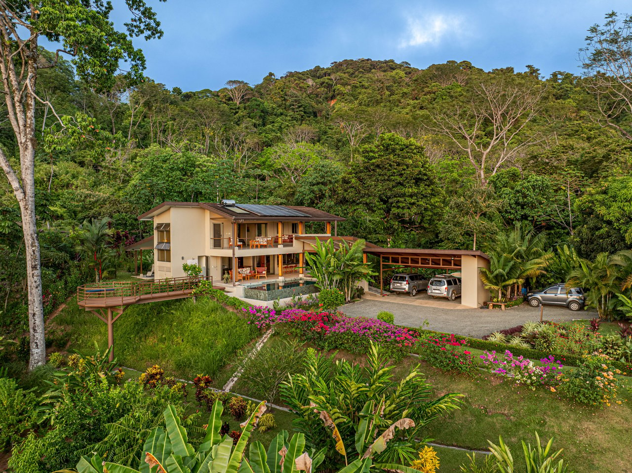 CASA BELLA JAW DROPPING SUNSET VIEWS