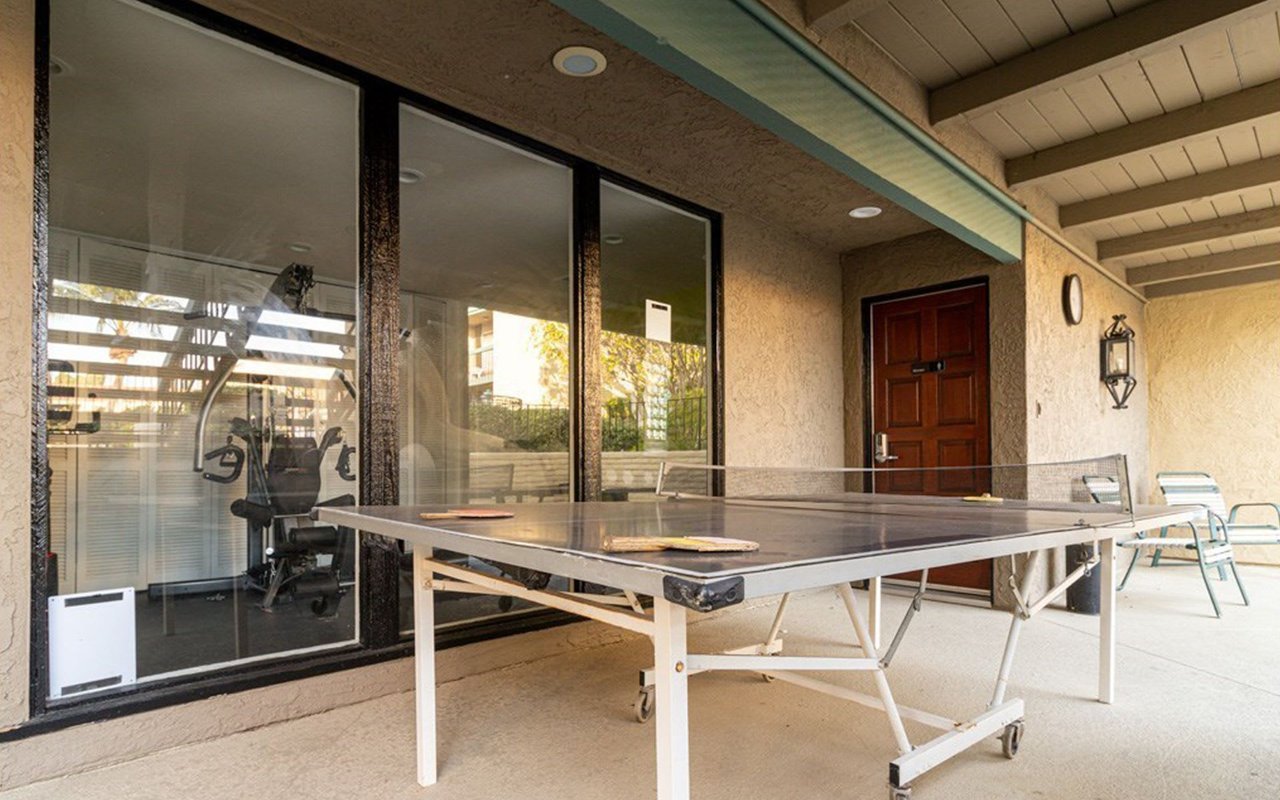 1070 Palo Verde Avenue