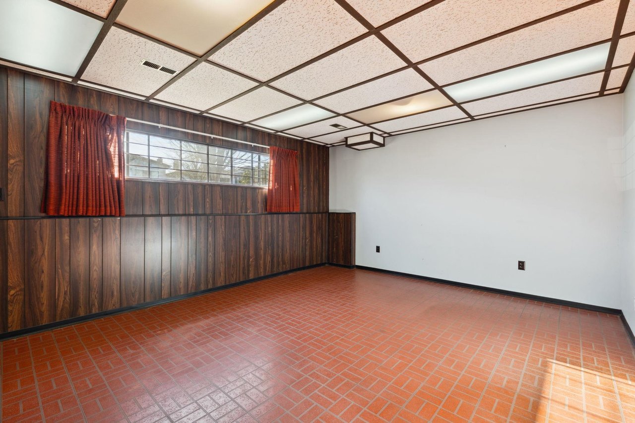 2235 E 51st Avenue, Vancouver