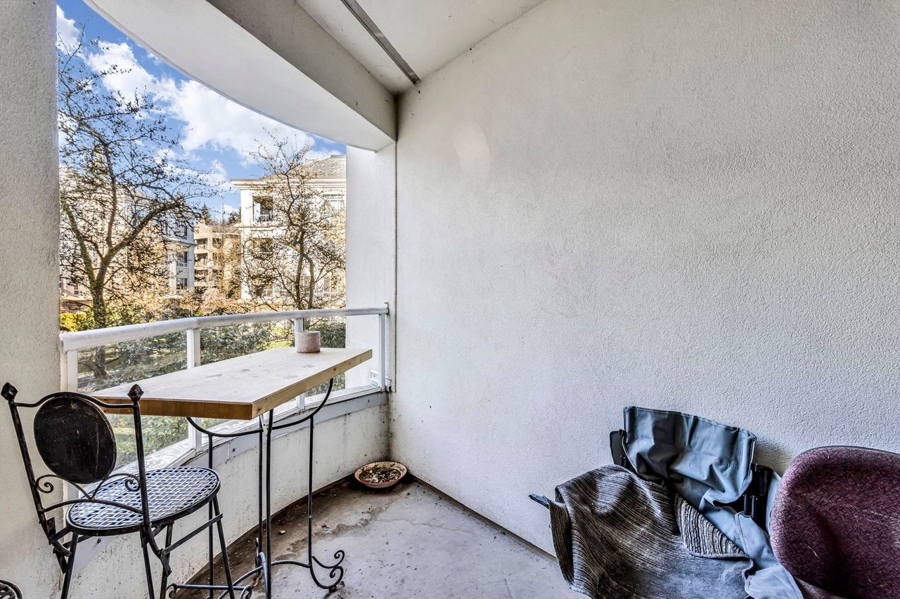 217-5735 Hampton Pl