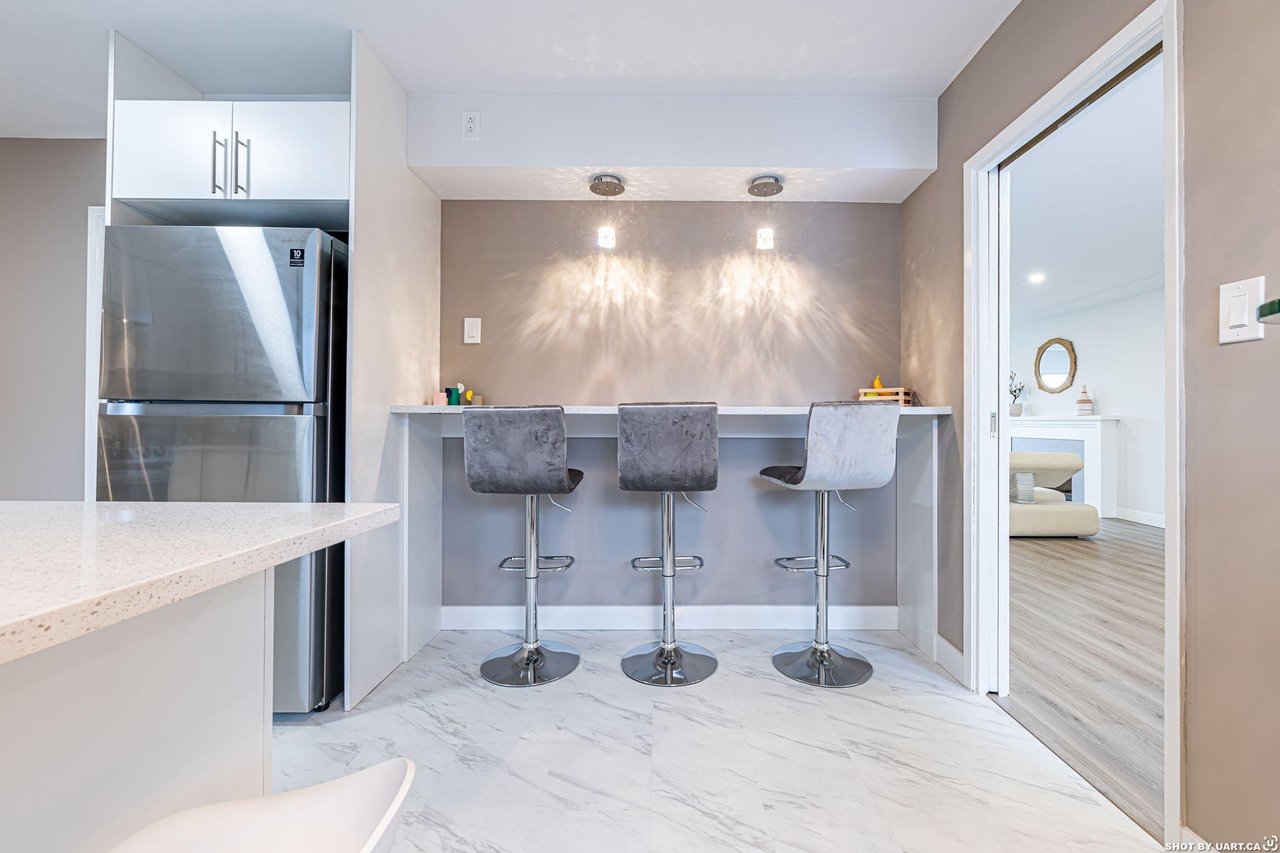 466 W 27th Ave