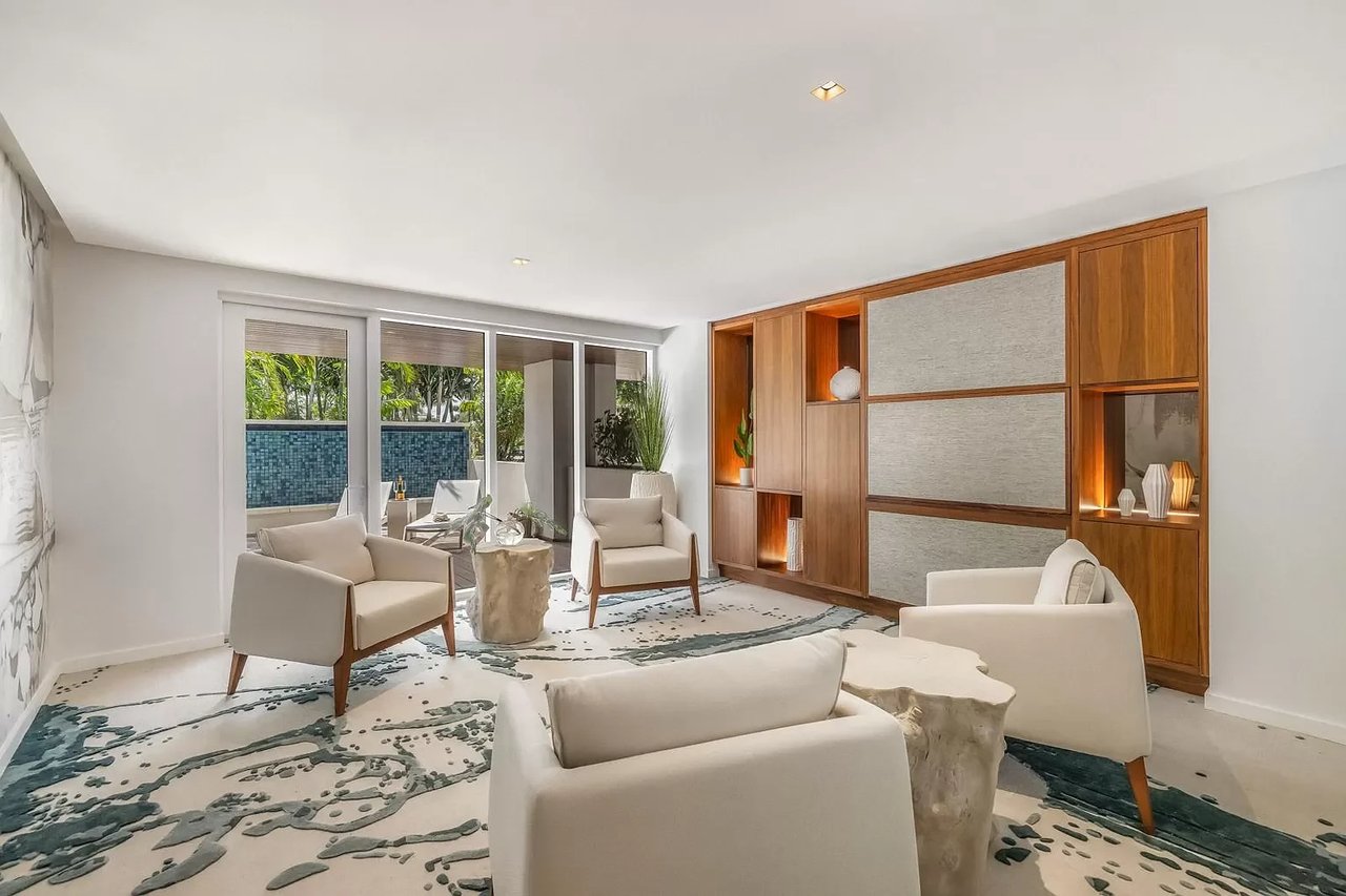 200 SE Mizner Blvd #205