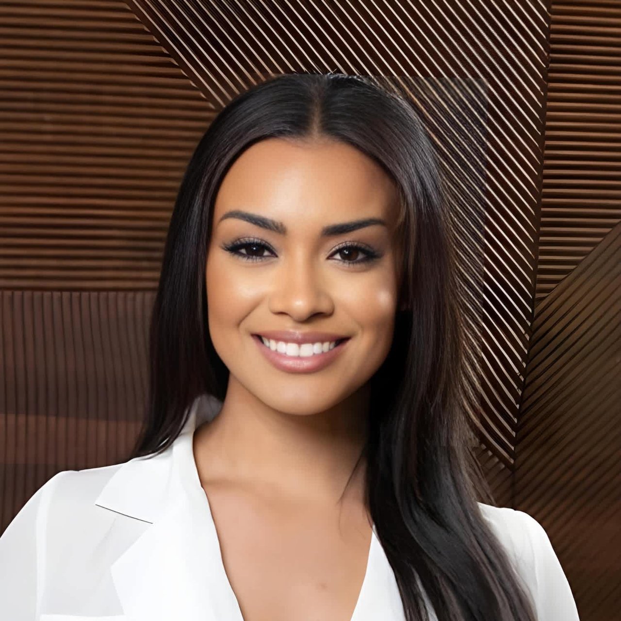 Camille Kennard Scottsdale, AZ Real Estate Agent Headshot