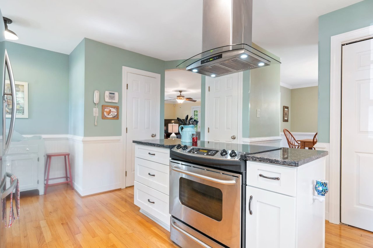 9718 Old Cannon Road