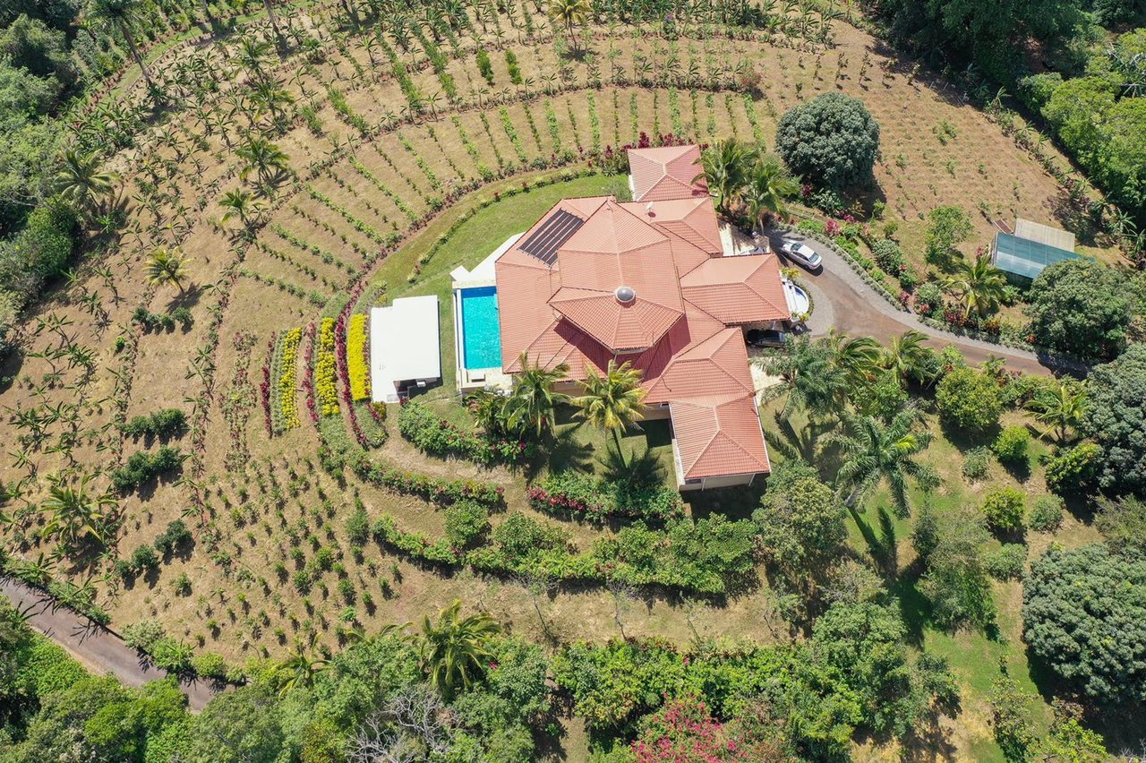 Waterfall Coffee Estate Villa, Atenas, Alajuela