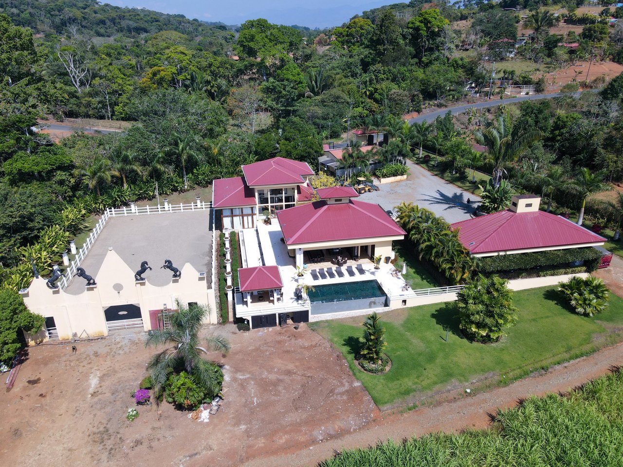 Equestrian Country Estate, Perez Zeledon, San Jose