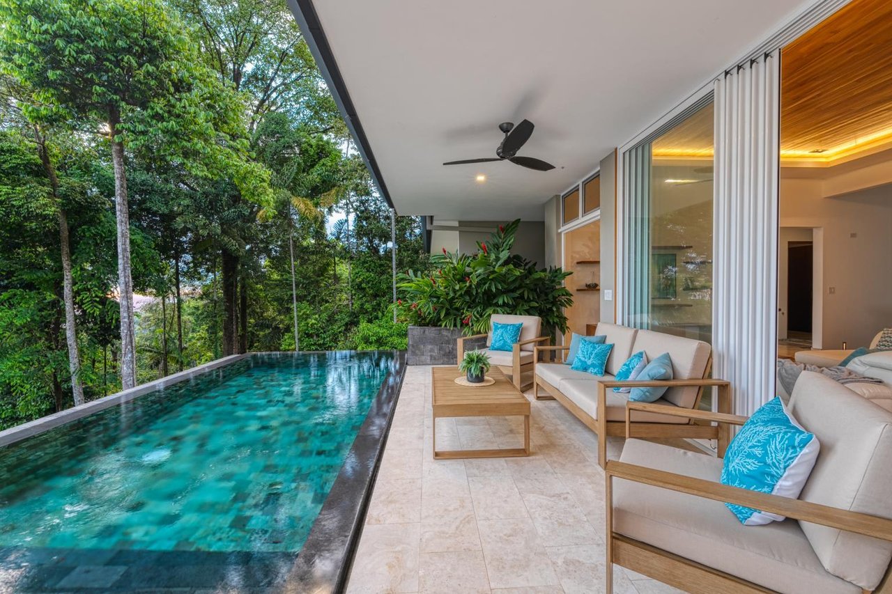 Modern Tropical 4 Bedroom Ocean View in Gated Community