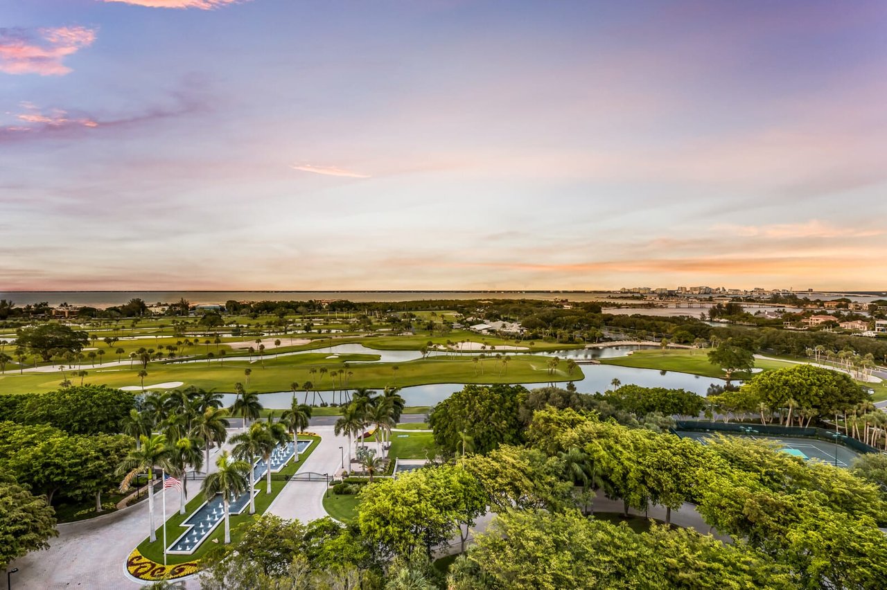 L Ambiance in the Longboat Key Club