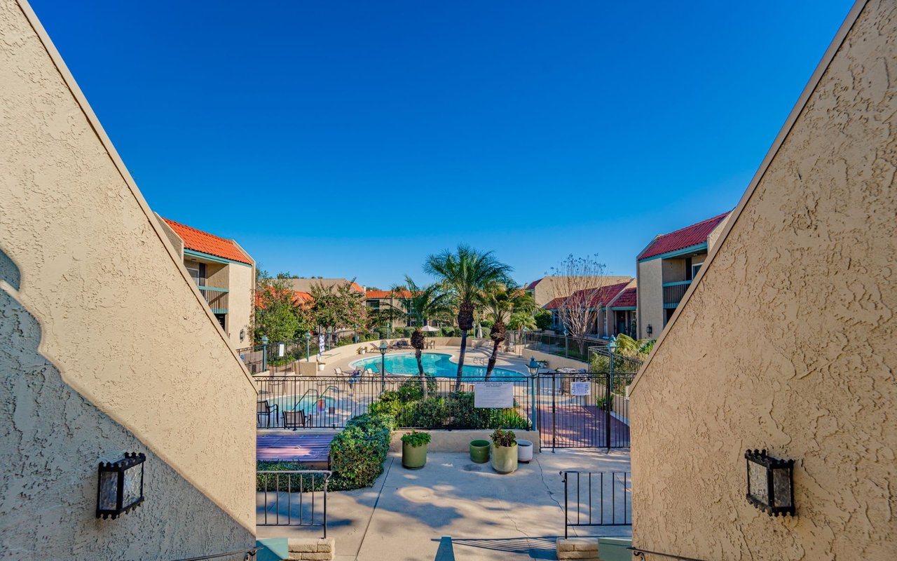 1070 Palo Verde Avenue