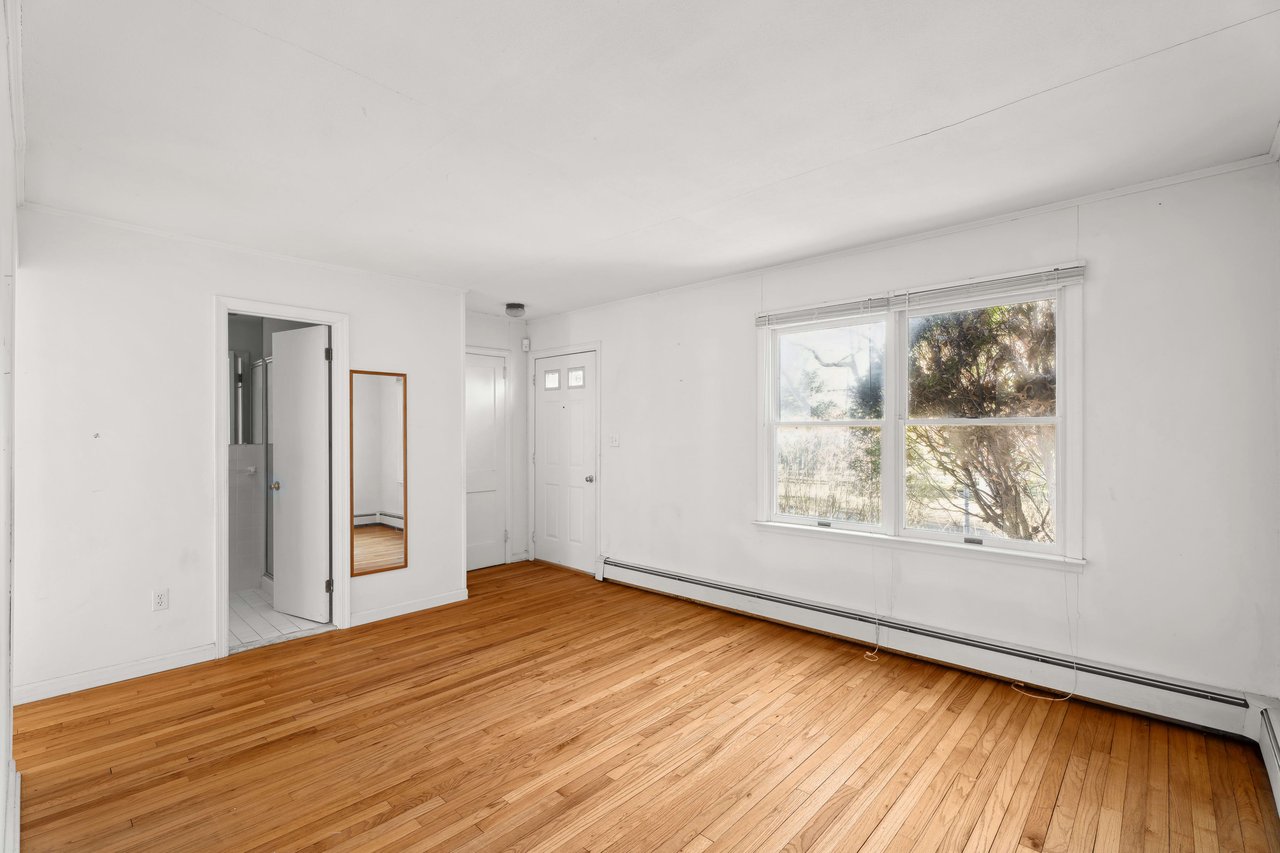 105 Hempstead Street, Sag Harbor