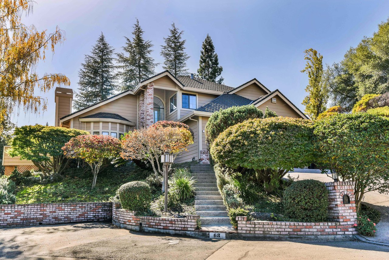 Fantastic Opportunity to buy in Alamo!