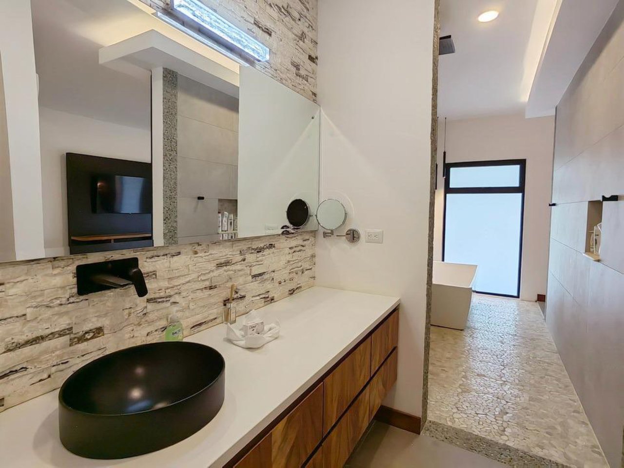 Contemporary Golf Front Home, Conchal, Guanacaste