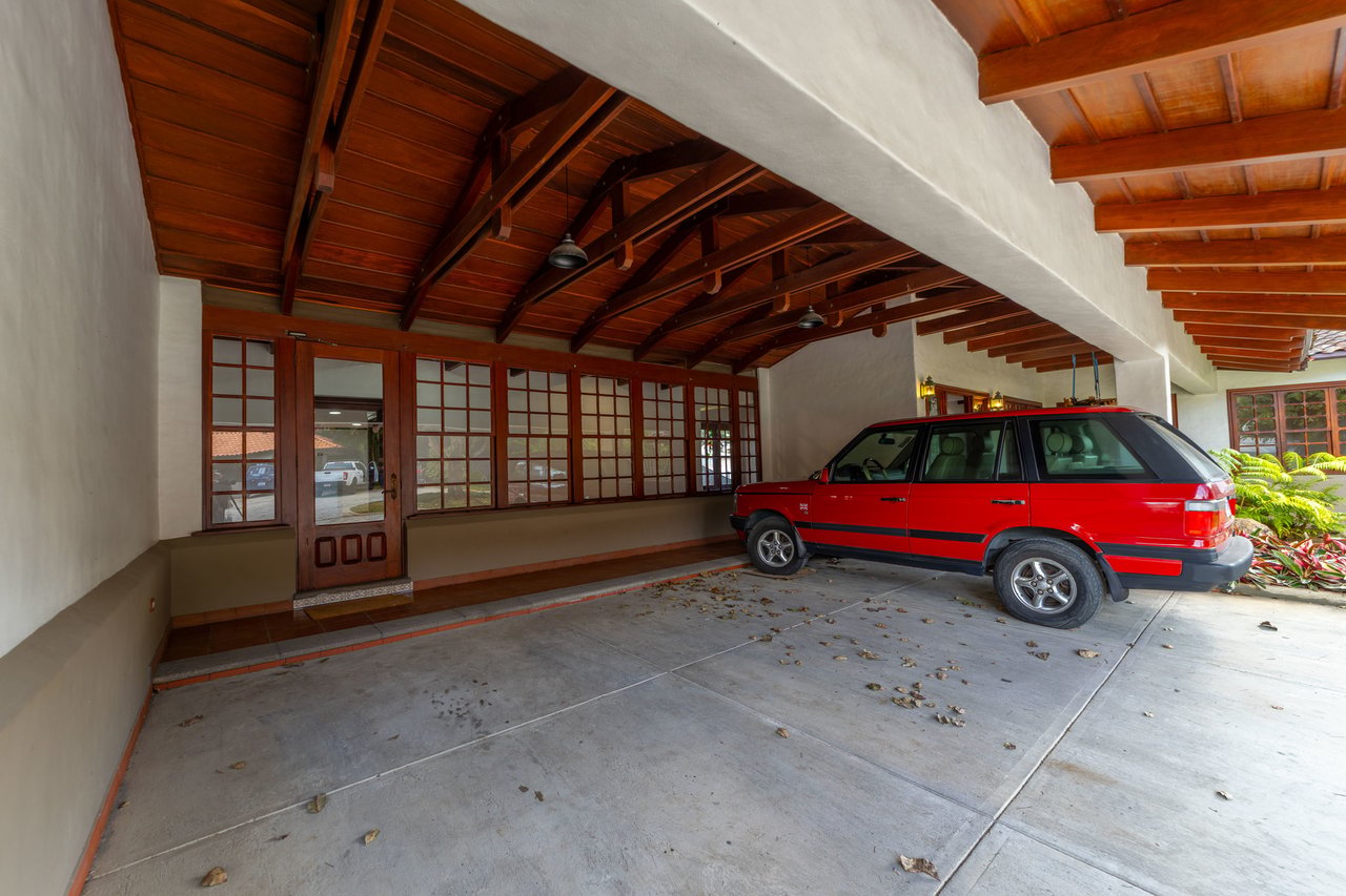 Private Gated Guest House Estate, Escazu, San Jose