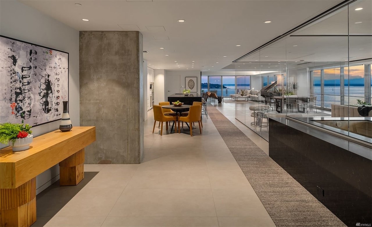Four Seasons Private Residences
