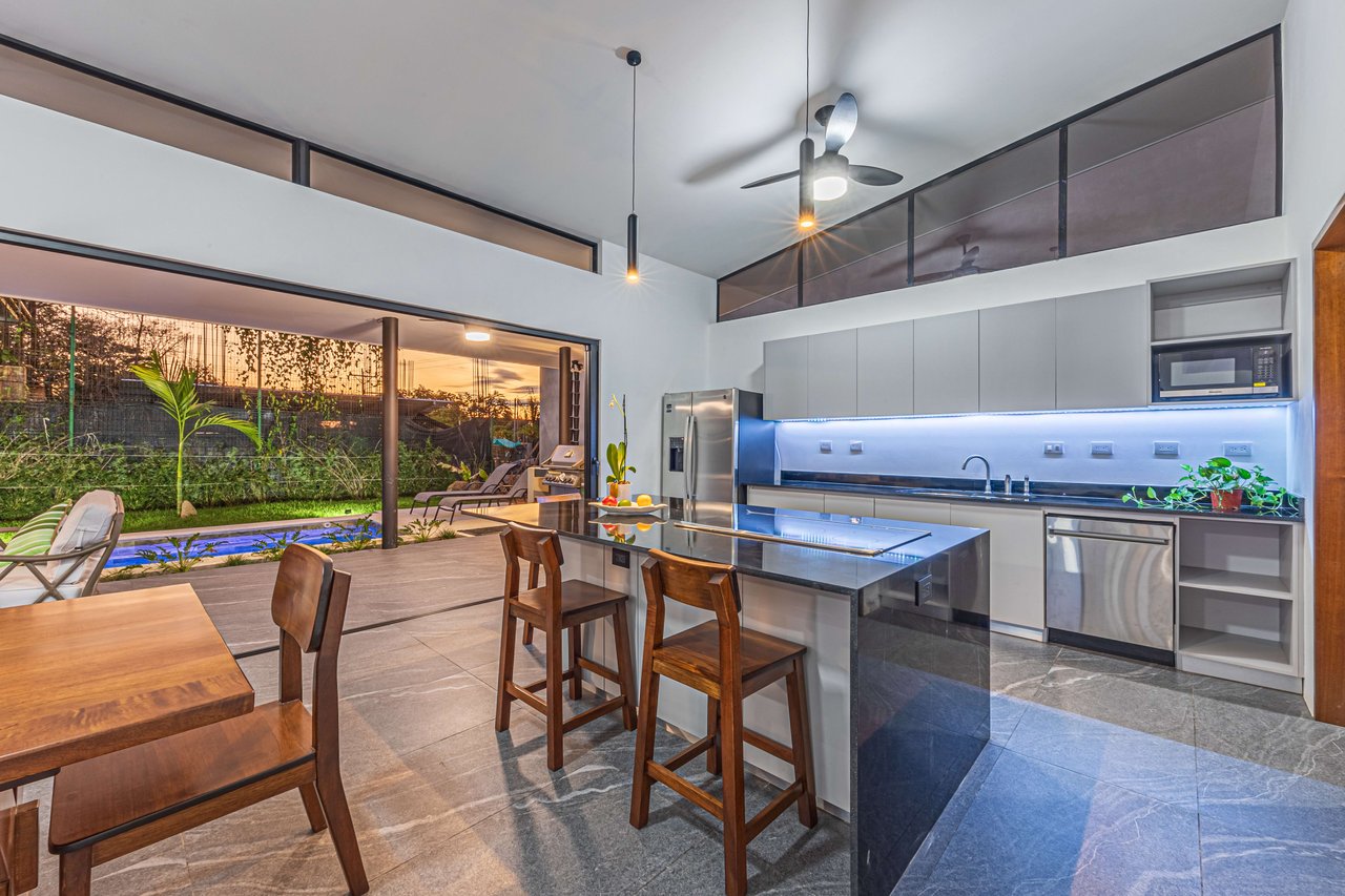 Stylish 3 bed, 3 bath Brand New  Villa in Uvita. 