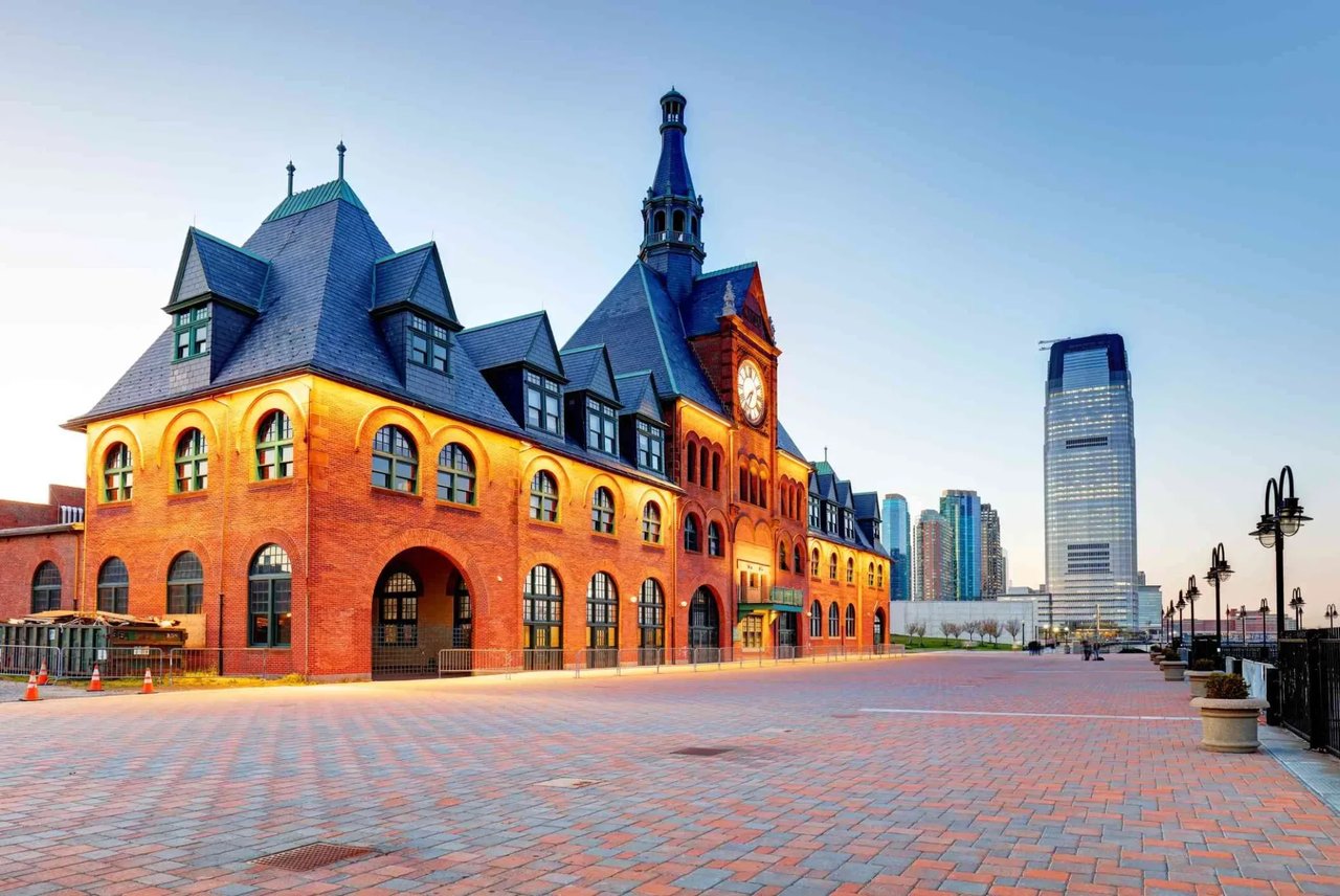 Scott Selleck Named Best 25 Realtors and Agents in Jersey City