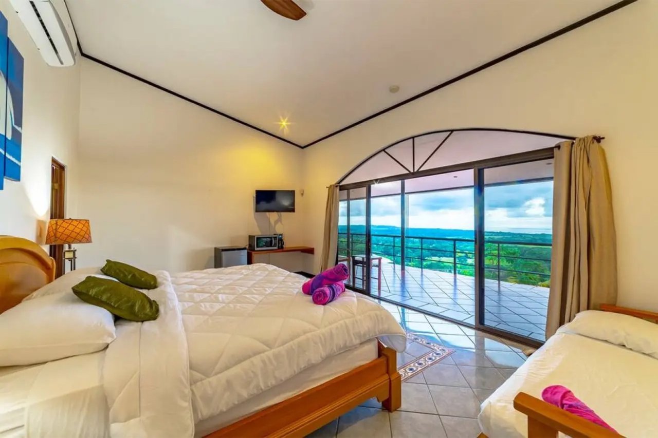Oceanview Income Villa Estate, Jaco, Puntarenas