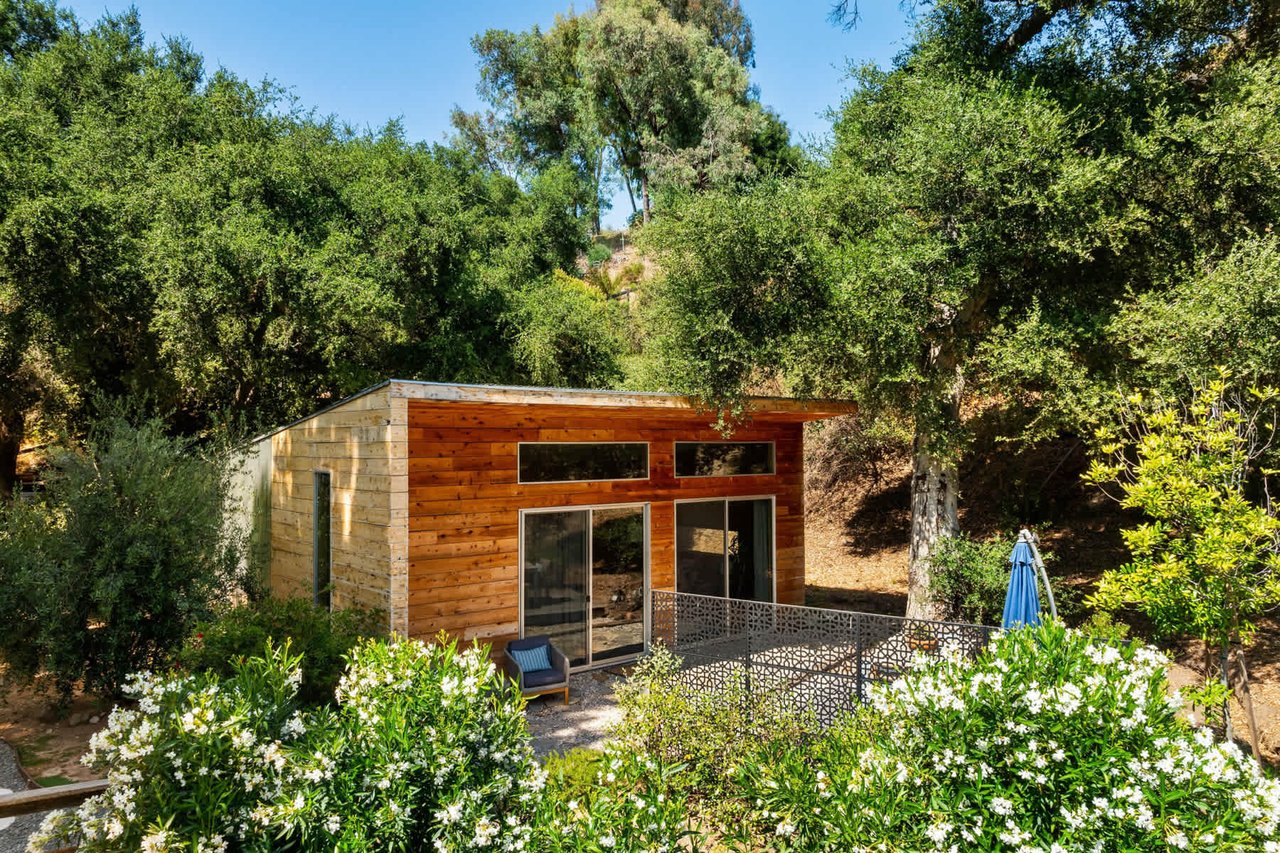 1518 Valley Drive, Topanga