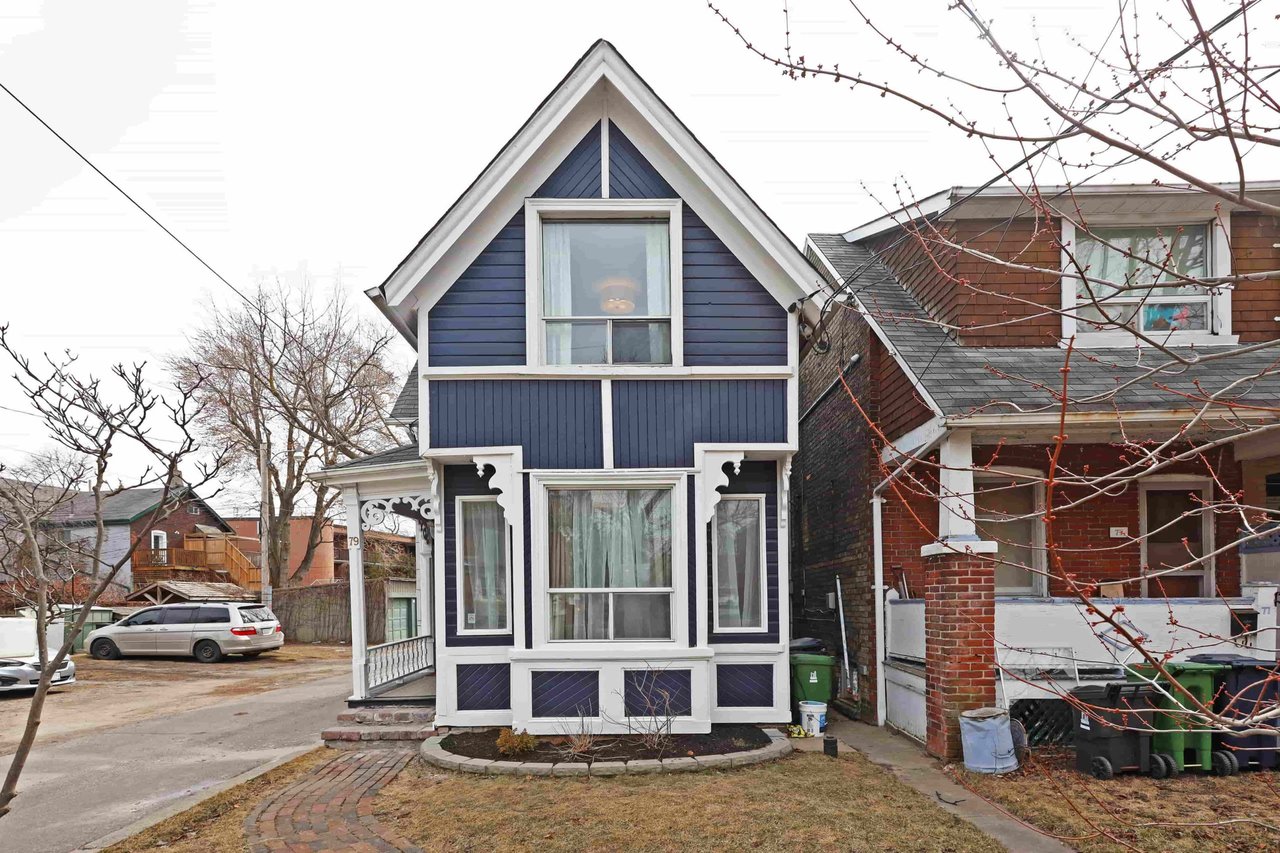 CHARMING DETACHED HOME