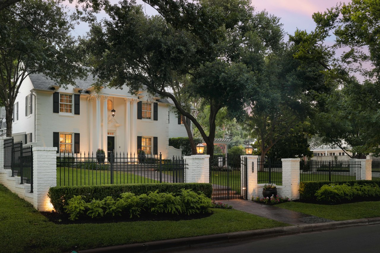 2518 Wooldridge Drive 