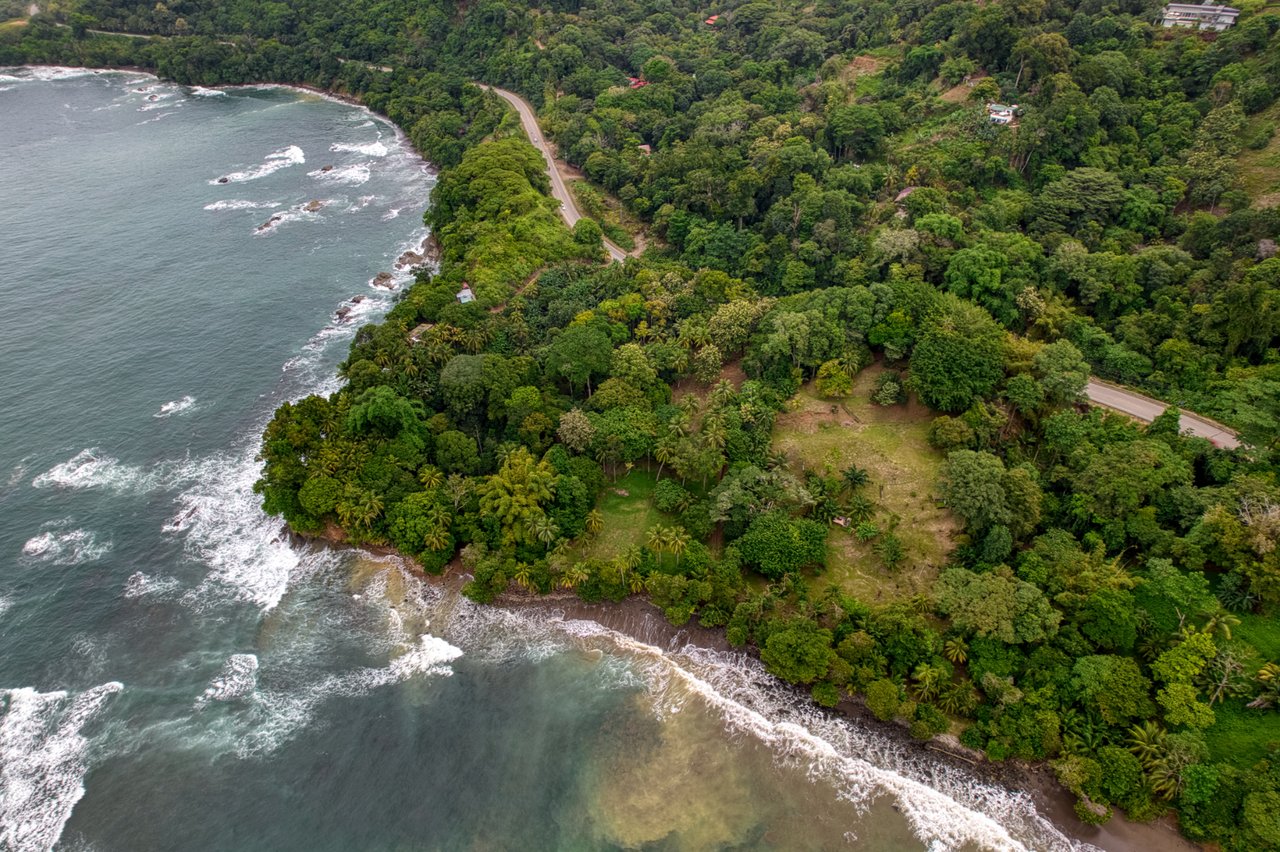 Prime Beachfront Development Lot, Dominical, Puntarenas