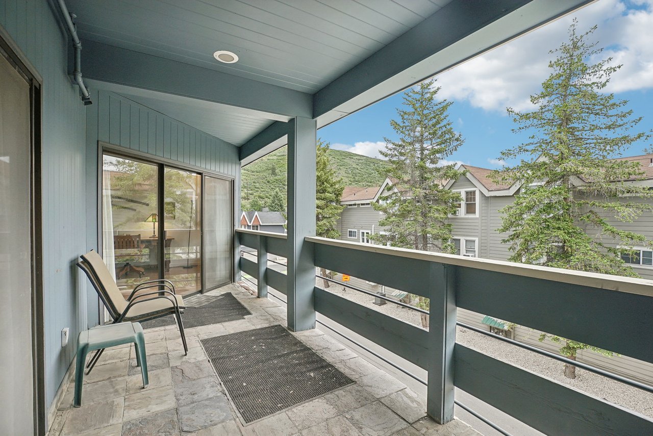 1403 Park Avenue #303