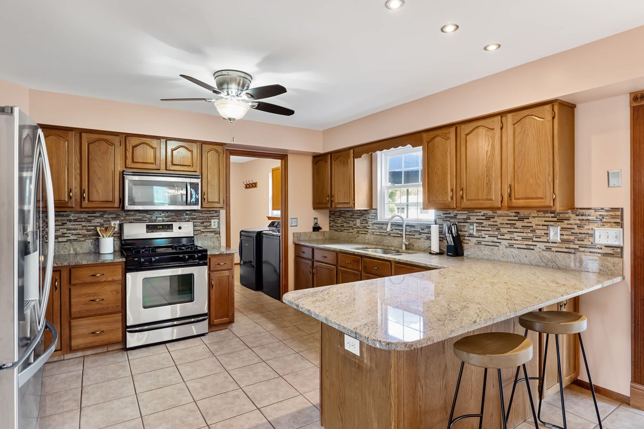 67 Spring Hill Dr