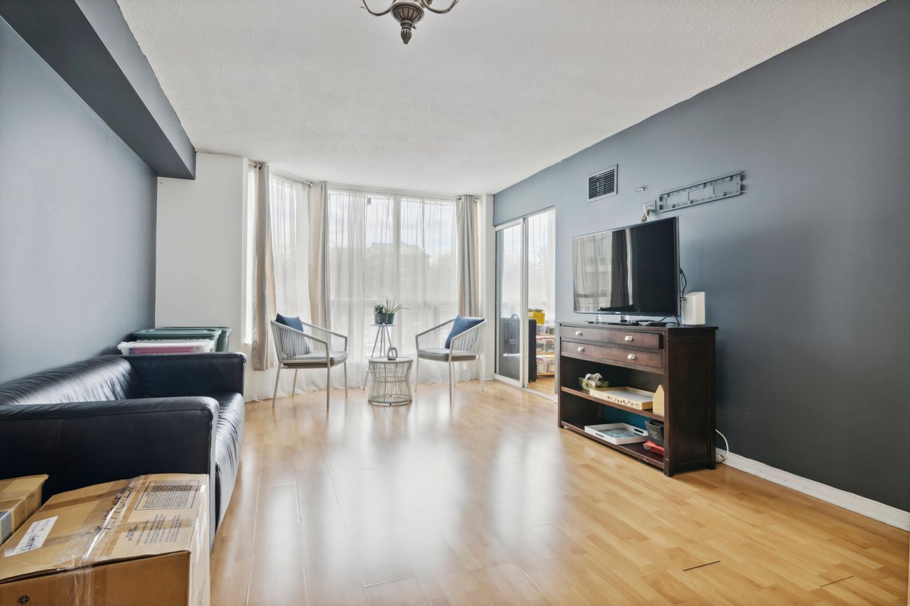 309 Major Mackenzie Drive East #217