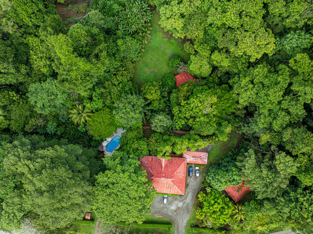 10-Acre Uvita Commercial Property with Existing Hotel & Highway Frontage – Development Potential Near the Beach