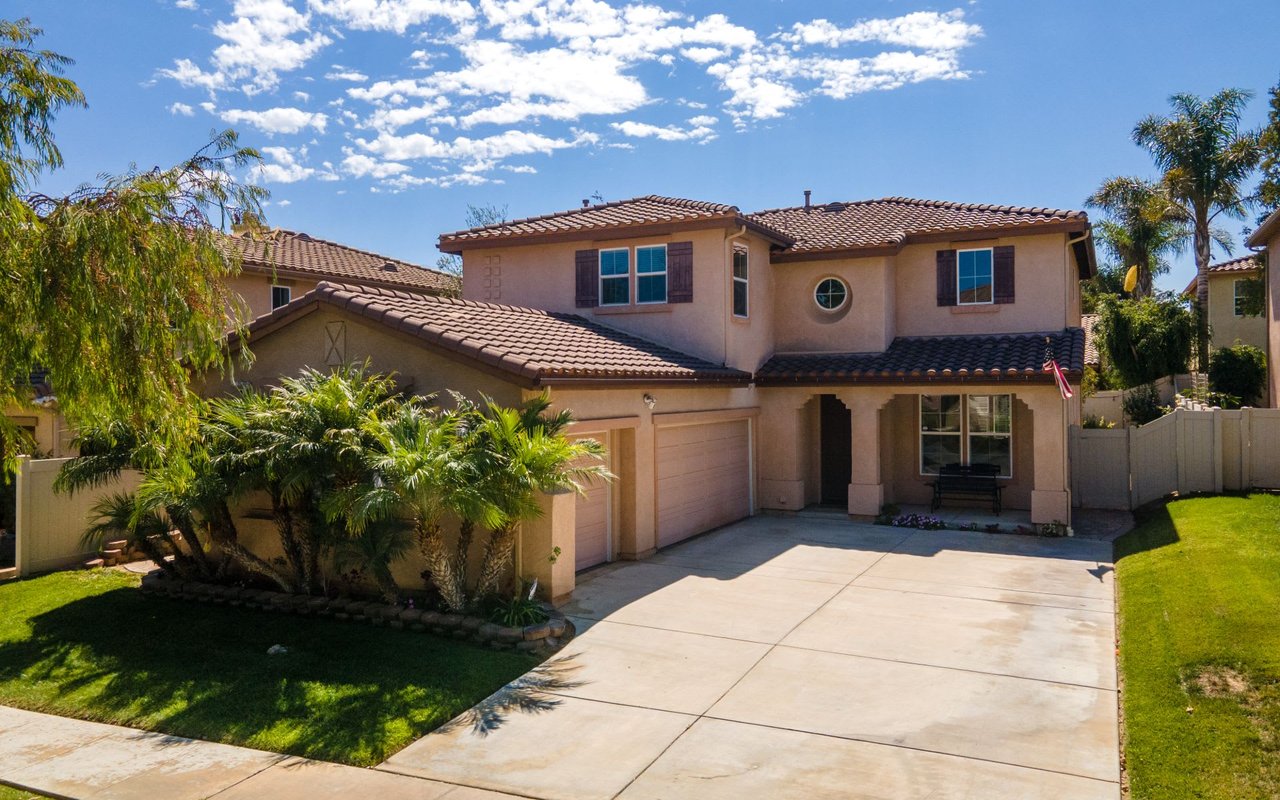 1273 Honeysuckle Avenue