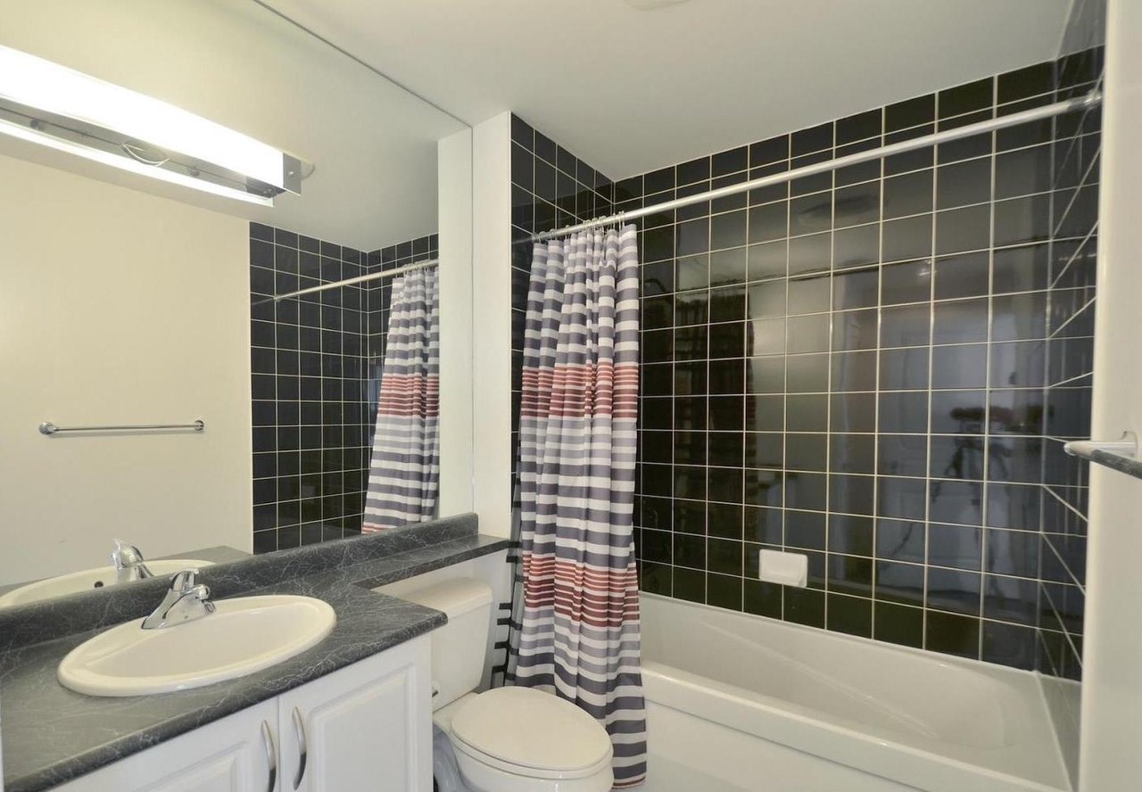 Suite 1608 -18 Yonge Street